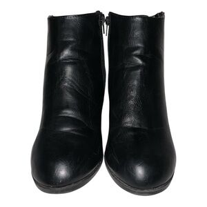 Women’s Black Ankle Booties Size 7.5